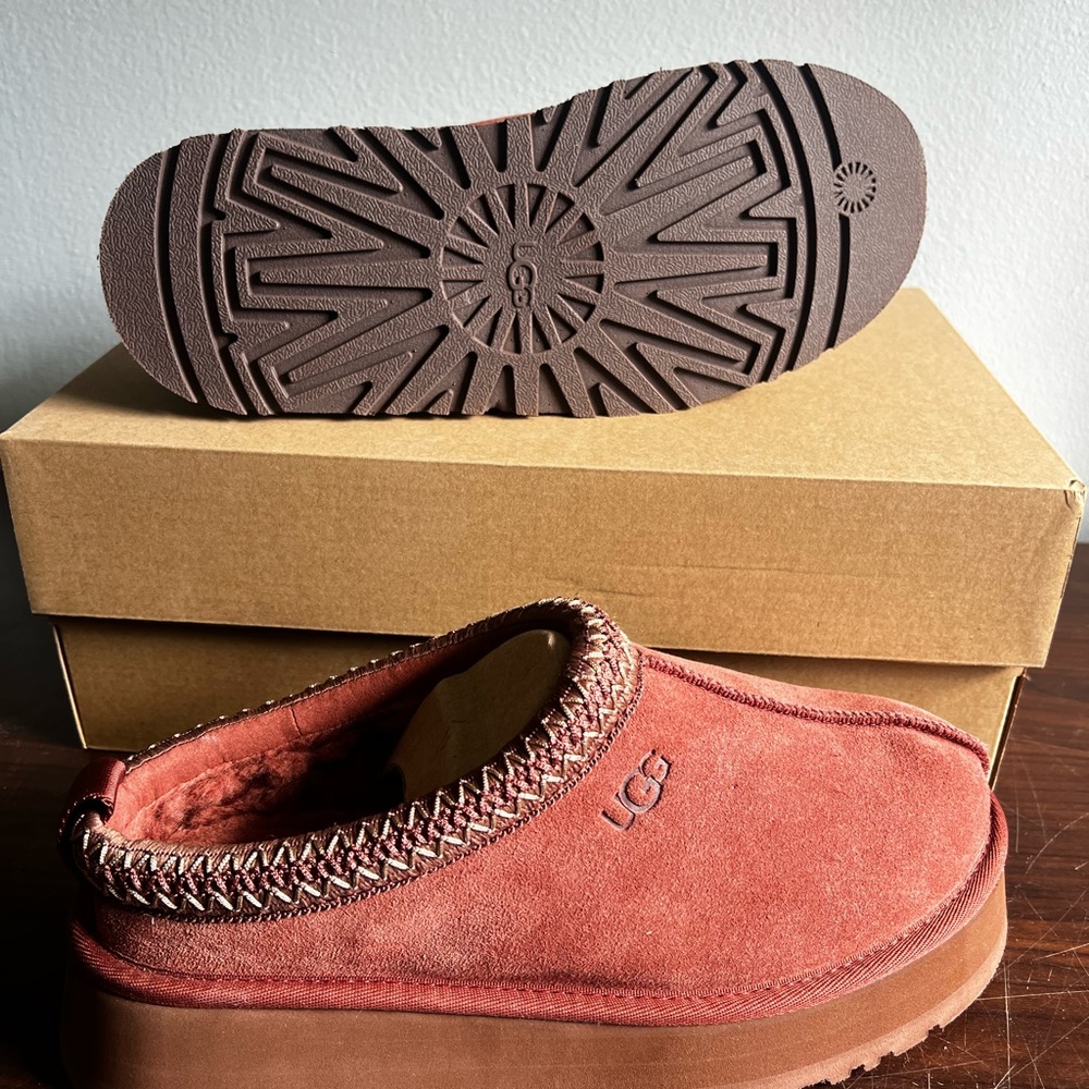 UGG Burgundy Tazz shoes